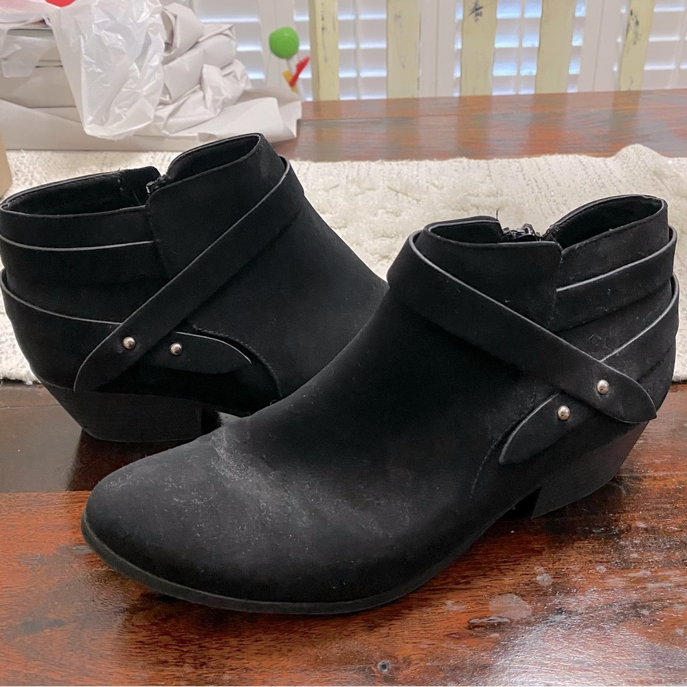 Soda Ankle boots